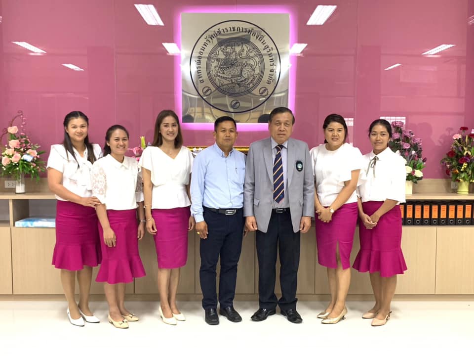 ชุมนุมสหกรณ์ออมทรัพย์แห่งประเทศไทย จำกัด พร้อมคณะผู้บริหารเข้าเยี่ยมสหกรณ์ออมทรัพย์ข้าราชการท้องถิ่นสุรินทร์ จำกัด  